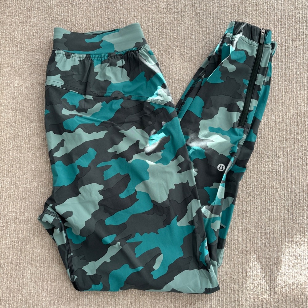 Lululemon Adapted State High-Rise Blue Camo Joggers Women's Size 4 EUC LW5DU0S